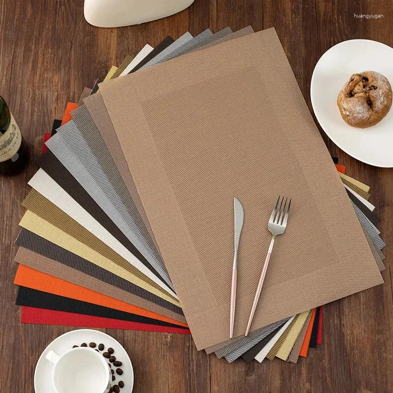 Esteiras de mesa 2/4/6pc pvc placemats à prova d' água à prova de óleo almofadas de jantar isolamento térmico para el banquete restaurante cozinha decoração