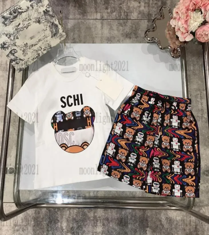 Summer Kids Brand Designer White T Shirts Beach Shorts Set Casual Bear Printing Sports Sours Cotton Tracks Duits Childrens Suit CL5509619