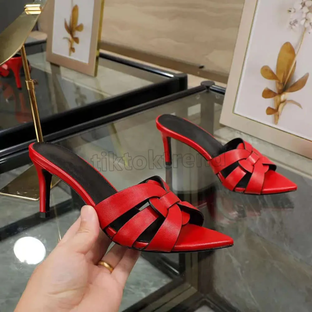 Новые женские тапочки на высоком каблуке. Дизайнерские кожаные сексуальные летние сандалии на шпильке с комбинацией завязок. Модная обувь для вечеринок. Дизайнерская обувь Eur35-44.