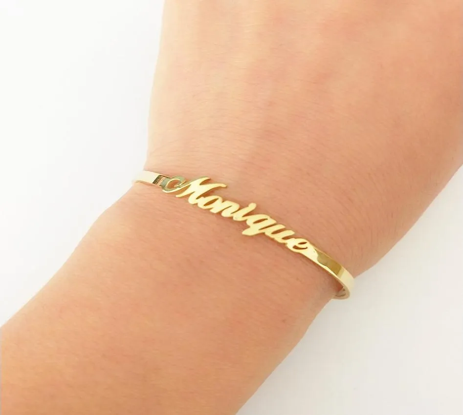 Anpassat namn manschett armband män kvinnor lyxdesigner anpassar bokstäver manschetter armband guld silver smycken familj vänner par gf7690429