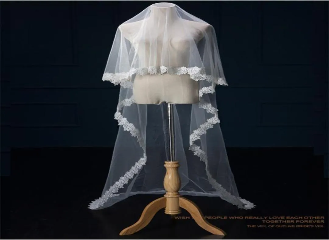 Vente de luxe Image réelle voiles de mariage longs voiles dentelle appliques cristaux deux couches cathédrale longueur mariée Veil1101766