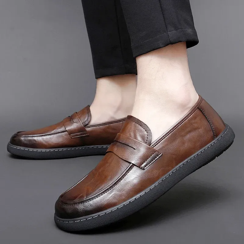 Business Wysokiej jakości skórzane buty swobodne buty ręcznie robione światło wiosenne mokasyny oddychające wygodne buty ślubne