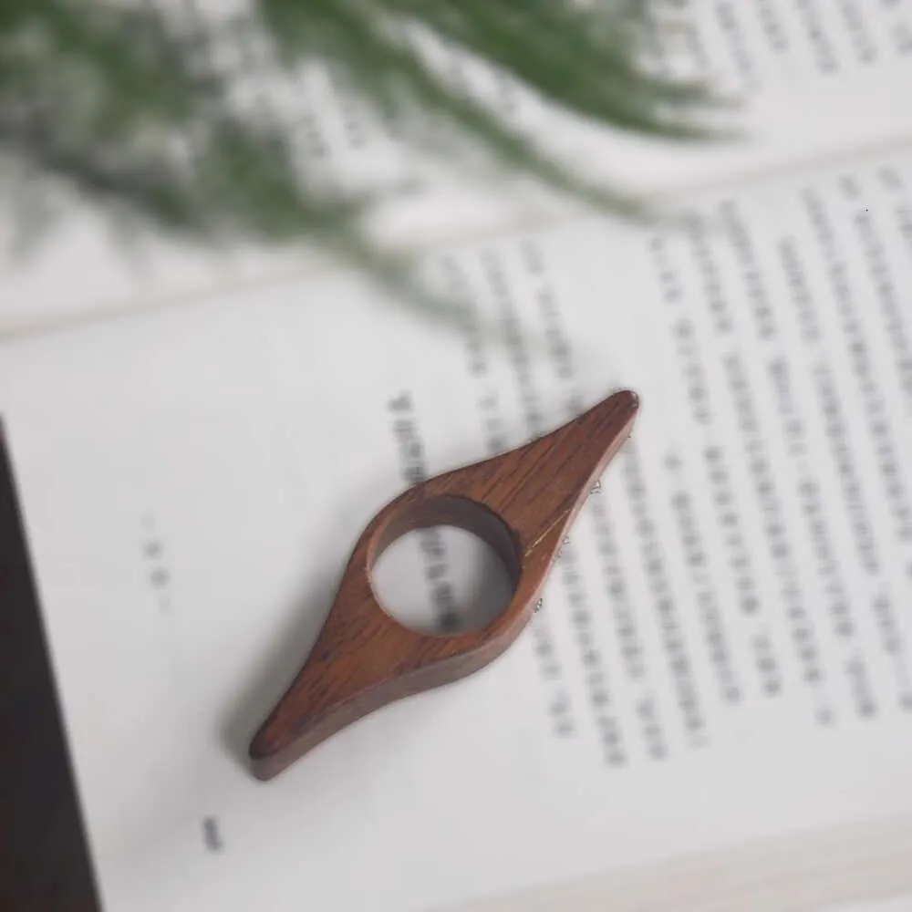 Solid Wood Creative Reading Press Page Wooden Ring One Handed Tool Book Buckle Simple 5U5K