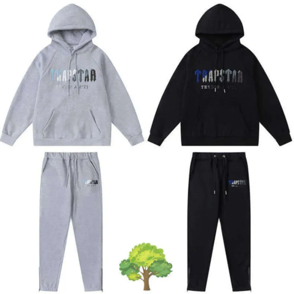 Tracksuit Trapstar Blue and White Towel Embroidered Veet Sweater Pants High Street Men Women Couples Fashion Casual Suit 2024 sss