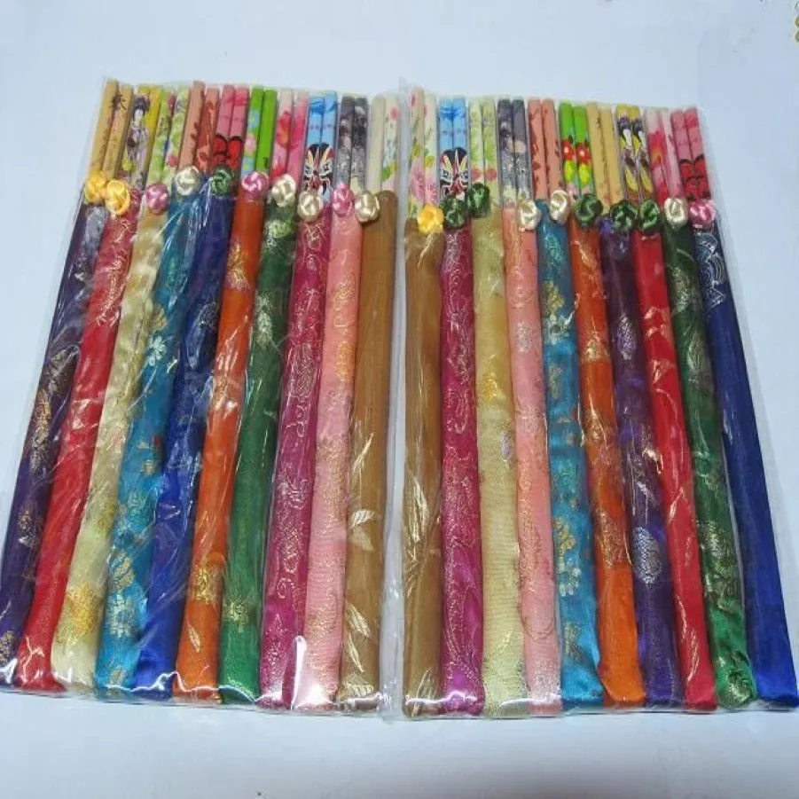 Personalized Wedding Party Disposable Chopsticks with Silk Pouch Wood Chopstick Favors 10pair pack mix color2698