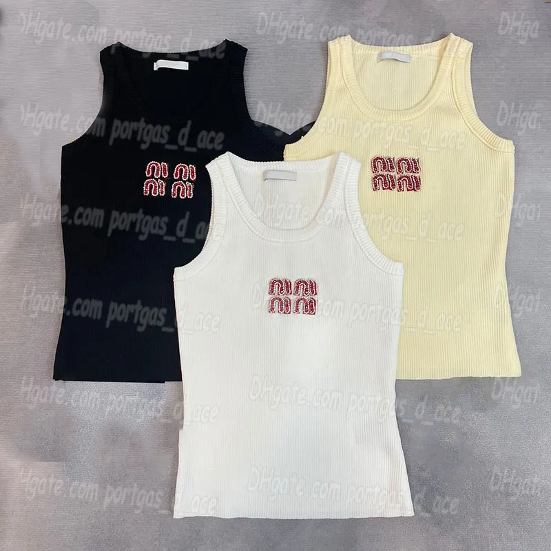 Rhinestone Women Singlet Tank Tops Letters Seksi Kolsuz Singlets Sports Rahat Lüks Tasarımcı Tankları