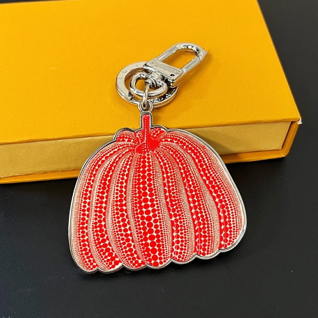 Top Luxury Designer Pumpkin Keychain Pendant Bag Accessories Original Logo Exquisite Fashion