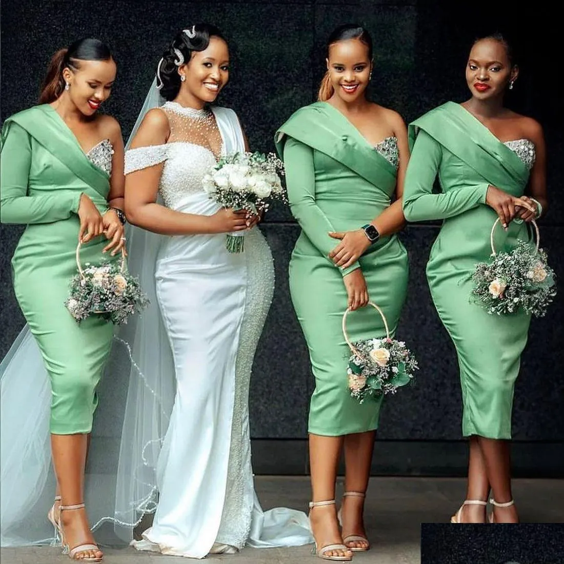 Vestido de dama de honra africano árabe vestidos curtos verde um shoder mangas compridas comprimento de chá para mulheres negras convidados de casamento usam em gota d dh16k
