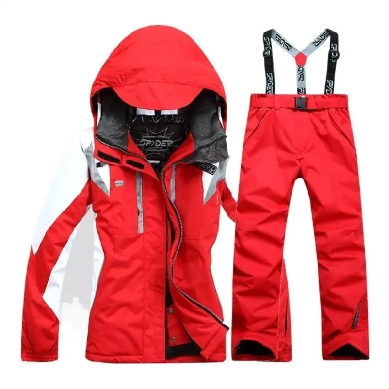 Outdoor Womens Thickened Ski Suit Shell Jacket Cotton-Padded Windproof Waterproof and Warm Snowbording Suit 240122