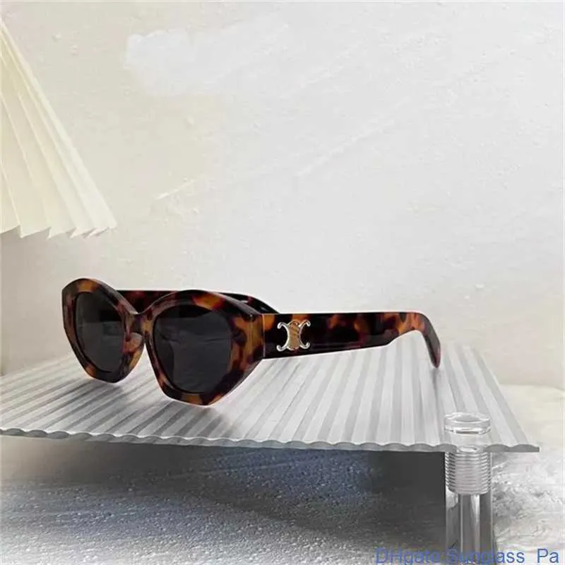 Lunettes de soleil design femmes lunettes de soleil Arc de Triomphe Hommes rétro oeil de chat ovale polygone shopping vêtements de fête de voyage correspondant LC1G