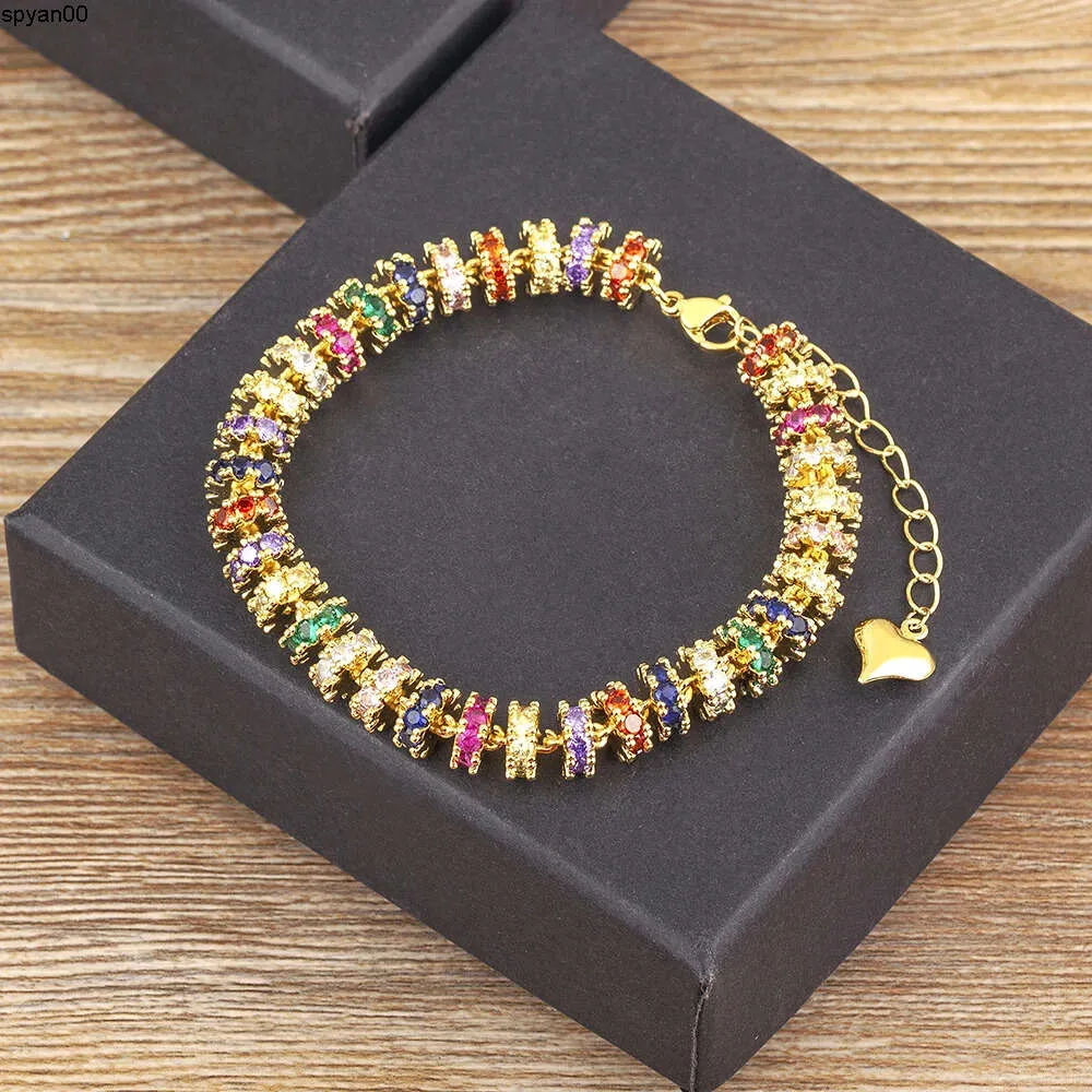 Modisches Gelbgold-Kettenperlenarmband für bunte Kristall-Zirkon-Form-Charme-Hochzeitsfeier-Schmuck