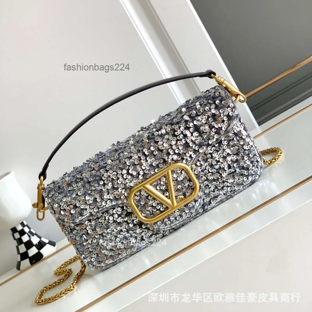 lady mini diamond Vpurse Womens Baguette Designer Bag Velentino Bags Sequins Beads Diagonal Cross Chain Small Square Fashionable Shiny Purse Leather Highend G