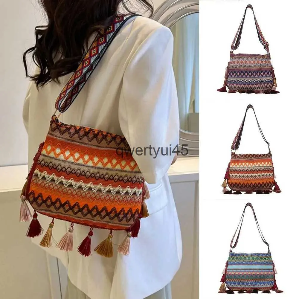 Omuz çantaları etnik tarzı kadın çantası püskül büyük kapasiteli renkli crossbody fasion geometrik dokuma soulder trend messenger poşeti24219