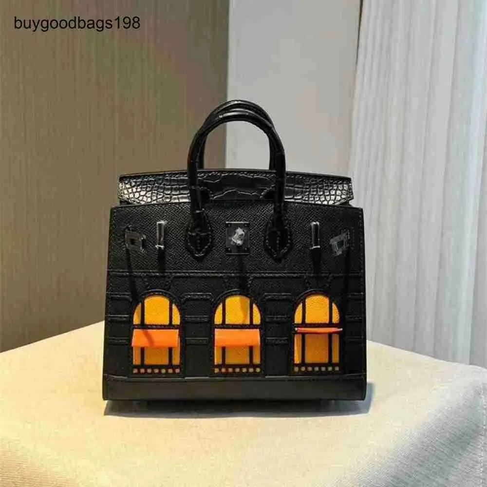 Handmade Wax Tread Sewing Crocodile Skin Handbag, Black Night Silver Buckle, Palm Leather, 20cm Handmade Wax Tread Sewing Crocodile Skin Handbag, Black Night Silver Buckle, Palm Leather, 20cm