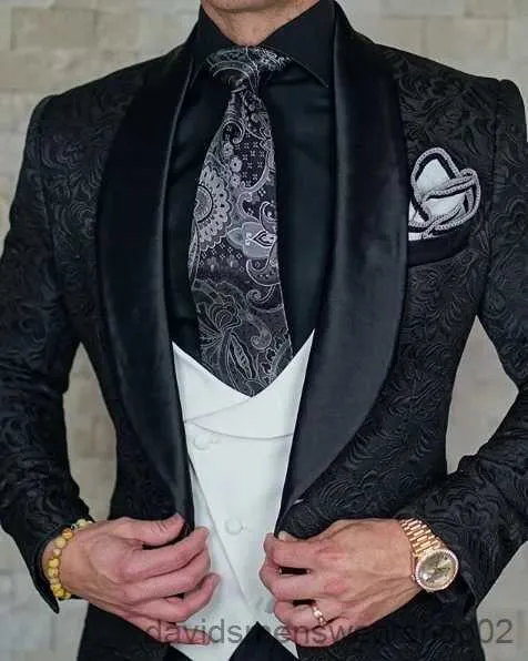 Mäns kostymer Blazers 2023 Lastest Design Black Jacquard Groom Tuxedos Men Wedding Suits Shawl Lapel 3 Pieces Groomsmen Prom Party Best Man Blazer