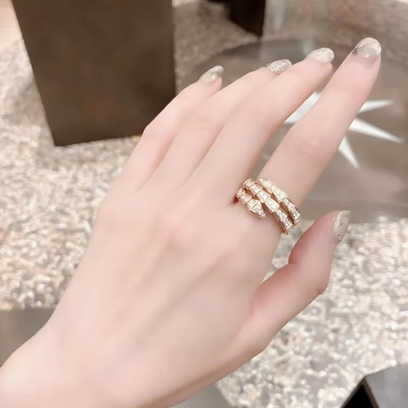 Rozmiar pierścienia 6 desingers Pierścień mężczyźni i kobiety otwarte pierścienie 18k złoty talerz srebrny wąż splatana lekka kość geometria miłośnik biżuterii romantyczne ładne prezenty