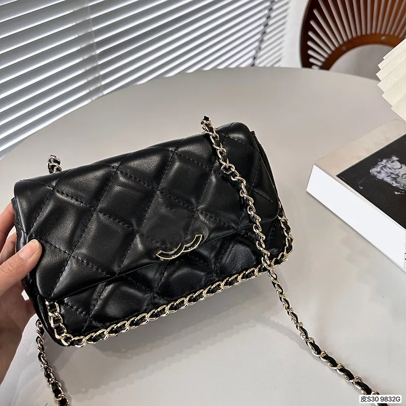 Цепная сумка дизайнер мода Женщины плечо пакет 20 см кожаная бриллиантовая эмалевая пряжка