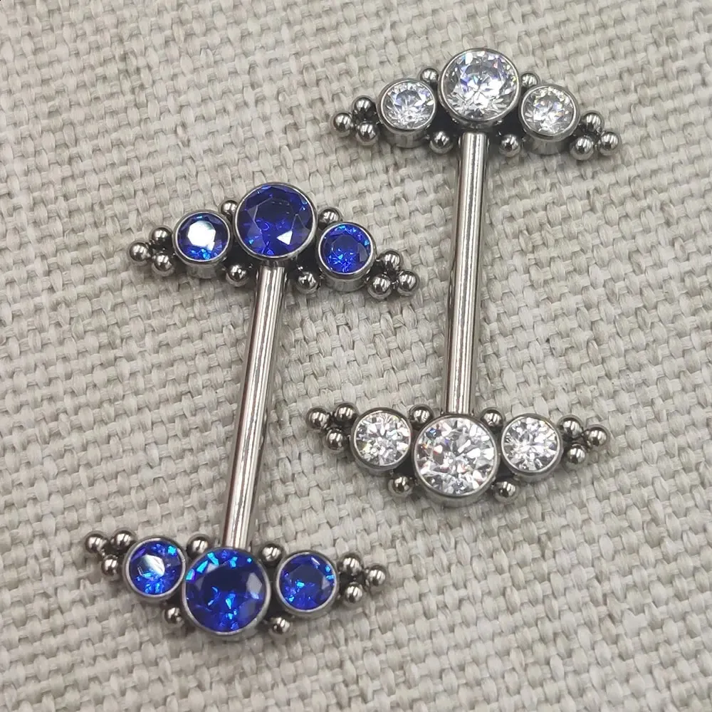 Anello per piercing al capezzolo con filettatura interna ASTM 36 per impianto 14G con gioielli per il corpo a grappolo CZ 240127