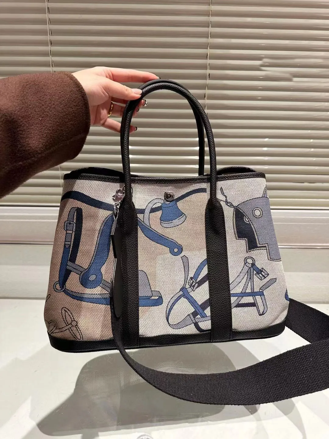 Borsa tote di design a spalla Borsa da donna per feste in giardino di alta qualità Borse di lusso fatte a mano Portafoglio in pelle Togo di moda classica