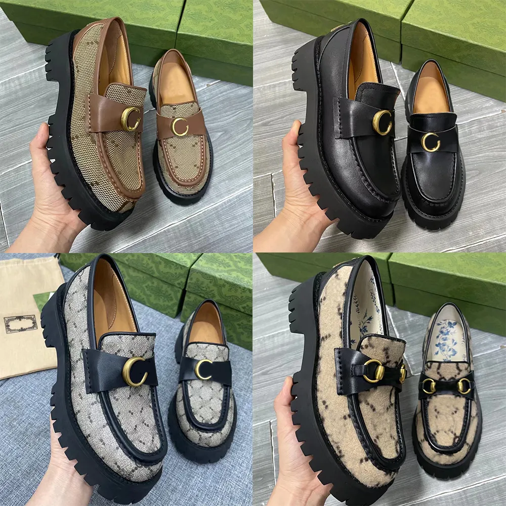 Top Shoes Casual Sapatos Casual Designer Sapato Lug Lug Sole Loafer Luxury Women Plataforma preta Canvas Vermelha Rubrote