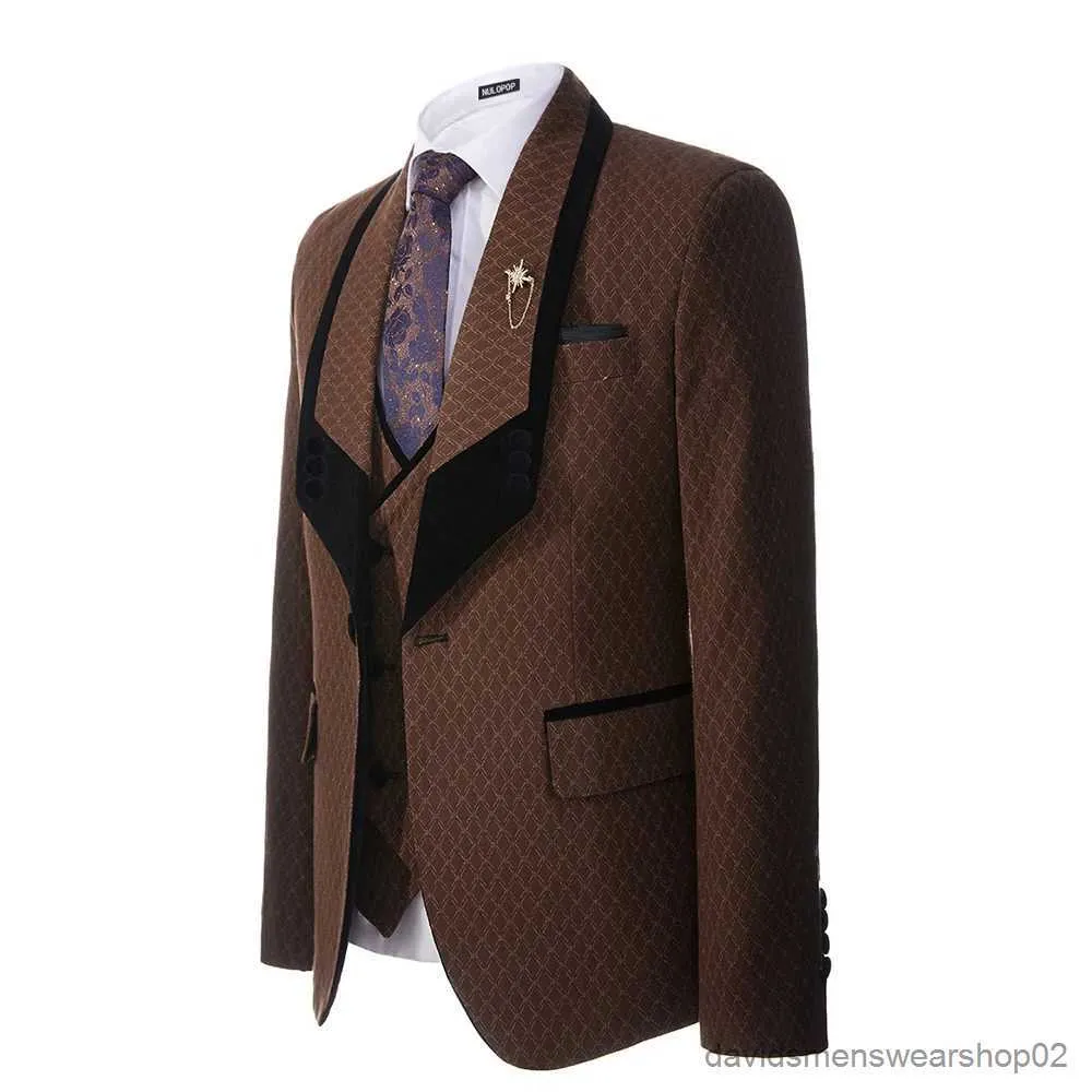 Costumes pour hommes Blazers 2024 Nouvelle arrivée Noir Châle Revers Groom Tuxedos Bourgogne Hommes Costumes De Mariage 3 Pièces (Veste + Pantalon + Gilet) traje de novio par