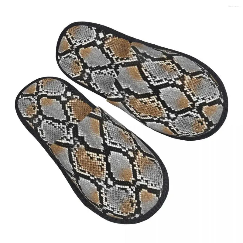 Slipare Snake Skin Slipper för kvinnor Män fluffigt vinter varmt inomhus