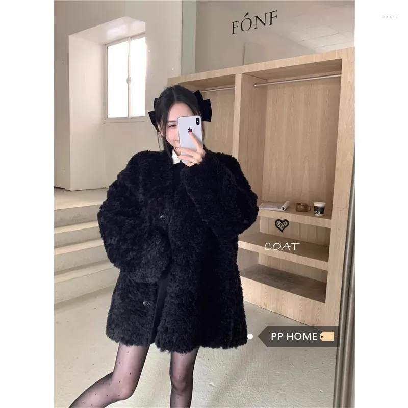 Women's Jackets Sweet Girl Black V-neck Lamb Wool Coat Winter Thickness Loose Long-sleeved Mid-length Fashion Female Clothes