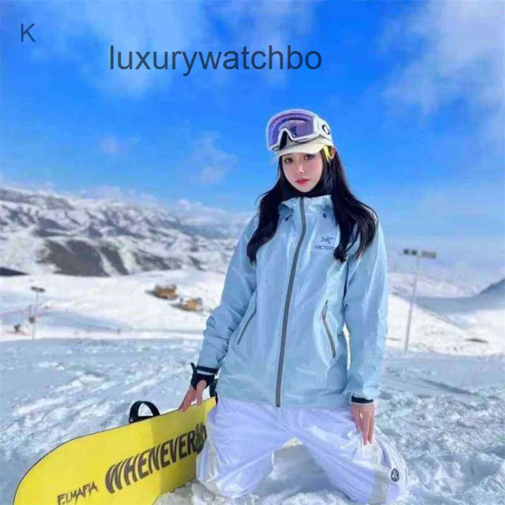 Jesienne płaszcze kurtki męskie płaszcze i projektant marki kurtki Arc'terys Winter 24ss Popularny ptak Home Classic Waterproof Outdoor Glacier Glacier Blue Cotp