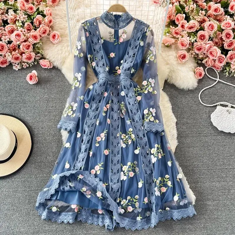 Casual Dresses 2024 Summer Embroidery Lace Dress Women Long Sleeve Boho Flowers Tulle Floral Blue Elegant Holiday Party Evening Midi
