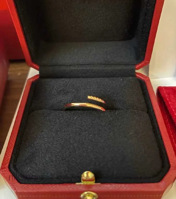 Anel de amor de alta qualidade designer de unhas moda jóias homem anéis de promessa de casamento para mulher presente de aniversário hz67