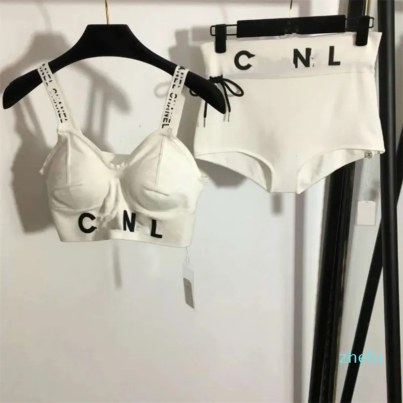 Kadın bikini tasarımcı mayo kadın moda mektubu baskı grafik mayo plaj partisi seksi sütyen iki parça set