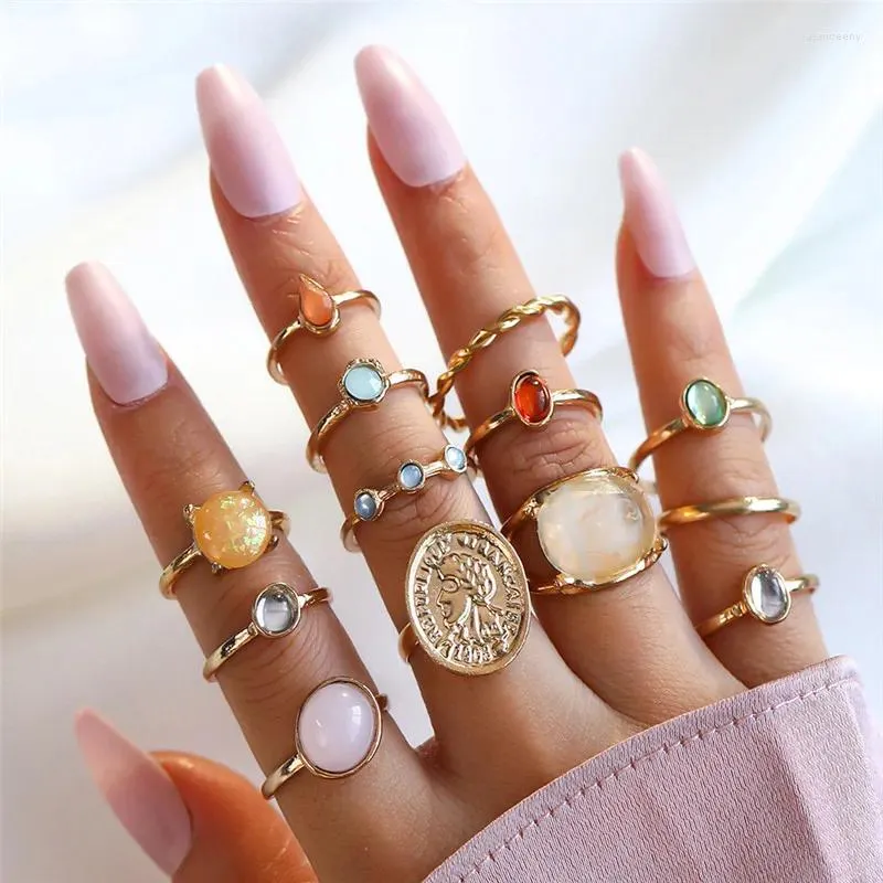 Bagues de cluster HI MAN Luxe Moonlight Stone Portrait Droplet Géométrie Set Bague Femmes Vintage Evil Eye Eagle Coeur Bijoux Européens