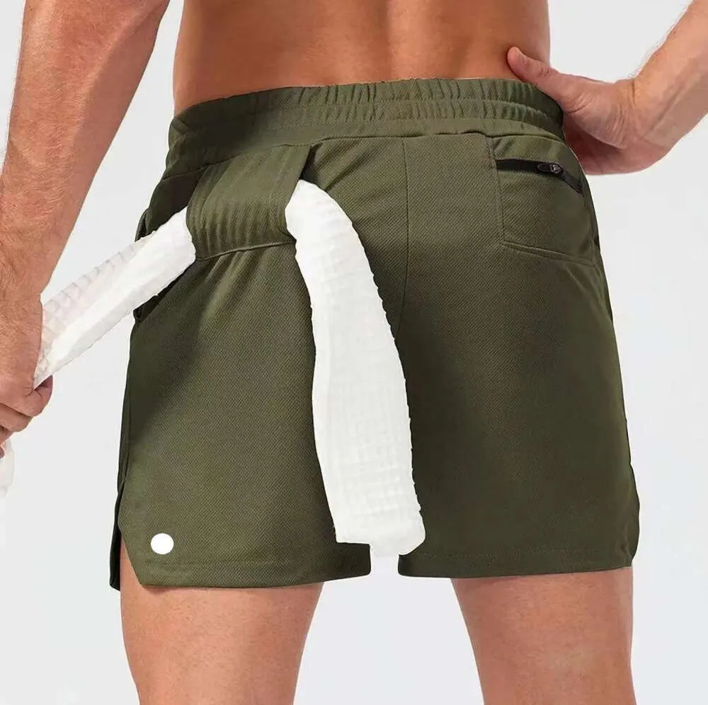 2024 Lulus Shorts Men Yoga Camos Respirável Calças de Ginásio com Toalha Fivela Solta Casual Correndo Atacado Lululemenss Alta Qualidade 6633ess