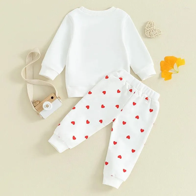 Conjuntos de ropa Bebé Niño Trajes del Día de San Valentín Sudadera con estampado de letras de manga larga Pantalones de corazón casuales Conjunto de ropa de 2 piezas