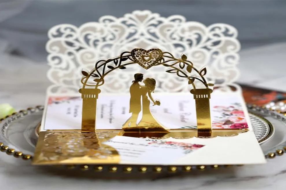 Biglietti d'invito per matrimonio 3D Laser metallizzato dorato Scava fuori gli inviti pop-up riflettenti per la sposa e lo sposo per i fidanzati dell'anniversario2260161