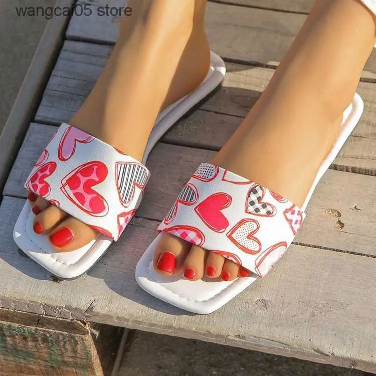 Slippers Large size flat bottomed slippers for women in 2024 new casual checkerboard style beach sandals for women T240220