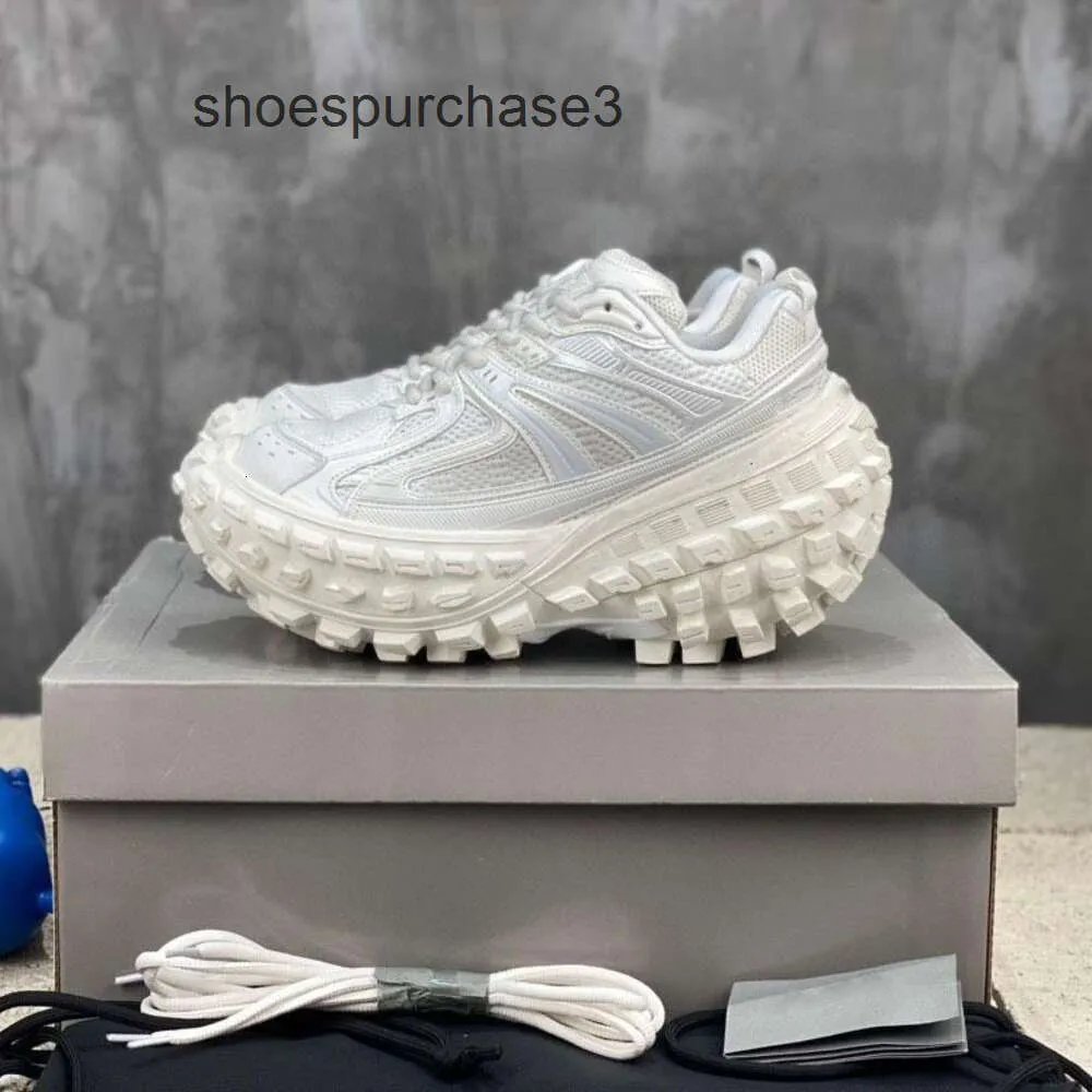 Projektant Balencigs moda butów swobodne łyżwy rolkowe 2024 PARIS NOWOŚĆ BUTY TADU GRUBE SOLE BUTY TION TIPE BUTY TION SOLE SPORTY Buty Men Women Para Ux44