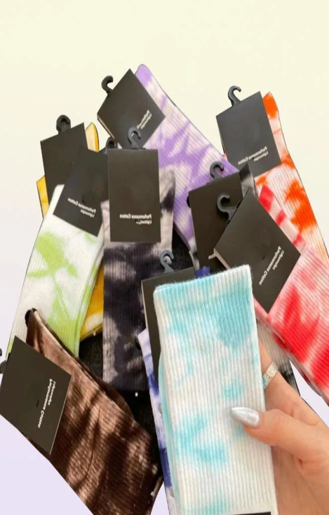 Femmes Hommes Tie Dye Impression Chaussettes Rue Imprimé Coton Longue Harajuku Hiphop Sport Chaussette pour Hommes Femmes Couple Chaussettes Hautes Automne Wi1518812