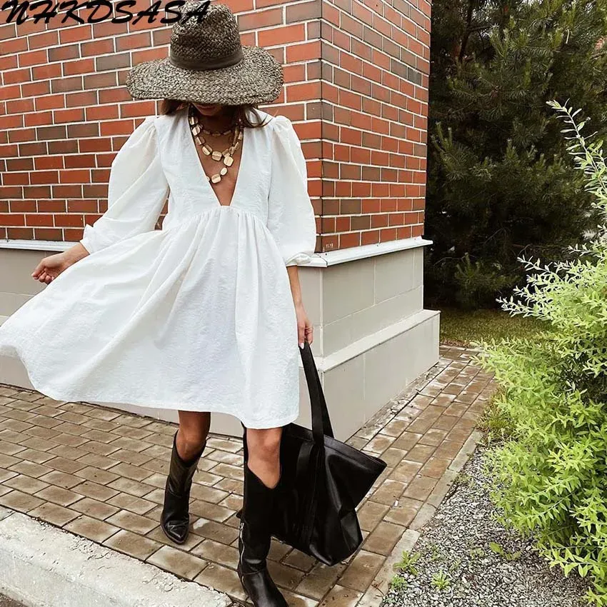 Klänningar Cotton Casual Mini Fit and Flare Dress Women Puff Sleeve V Neck Black Party Dresses White Button Long Sleeve Autumn Vestido