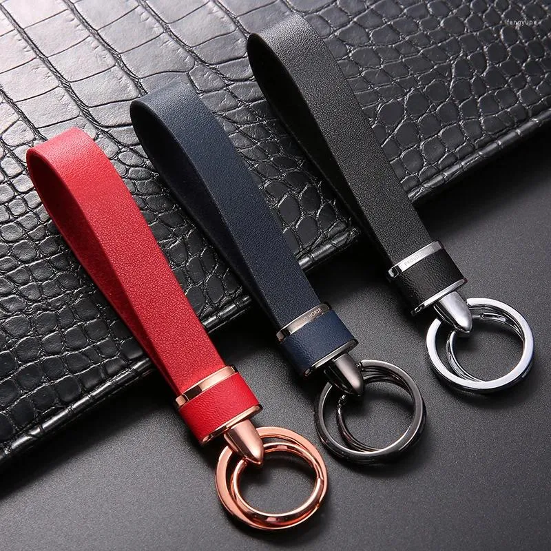 Keychains Luxury Key Chain Men Women Car Keychain For Ring Holder Jewelry Genuine Leather Rope Bag Pendant Fathers Day Gift