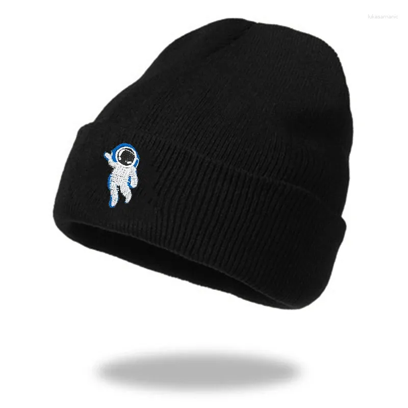 Bérets unisexe hiver automne astronaute broderie acrylique bonnet chapeau pour femmes en plein air chaud coupe-vent froid casquette universelle collocation 138