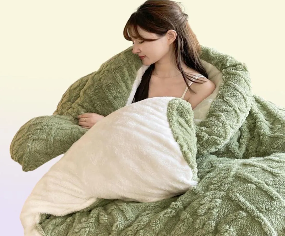 Dekens Super Dikke Winter Warme Deken Voor Bed Kunstmatig Lam Kasjmier Gewogen Zacht Comfortabel Warmte Quilt Dekbed7705264