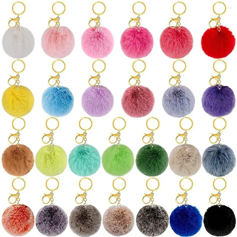 Porte-clés 26pcs Pom Poms Fausse Fourrure Boules Porte-clés Fluffy avec crochets pour accessoires de sac