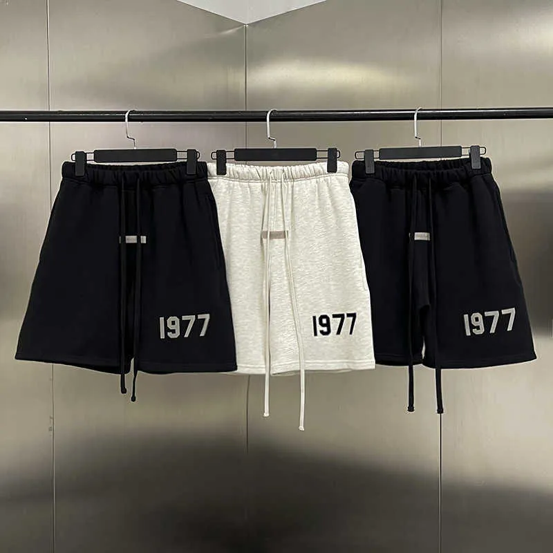 2024 Erkek ve Kadın Moda Şortları Tasarımcı Marka Essentiaushorts Korku Korku Çift Konu Dijital 1977 Akın Baskı Yüksek Sokak Trendi Beş Puan SG44