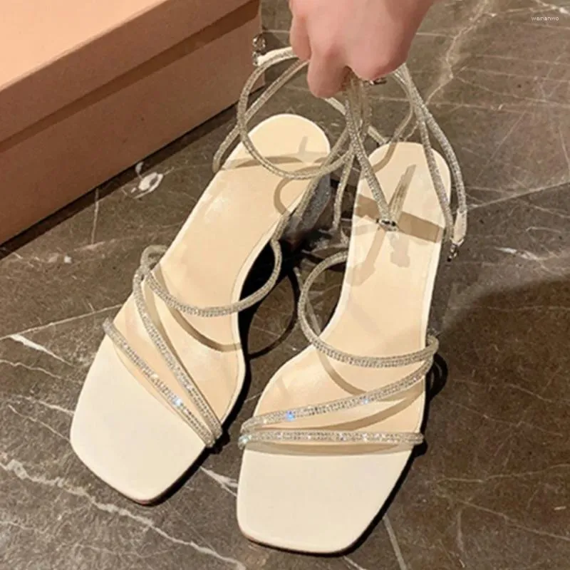 Dress Shoes Elegant Leisure Crystal Buckle Strap Sandals Fashion Square Toe Chunky Heels Women Peep Med Sandalias Femininas