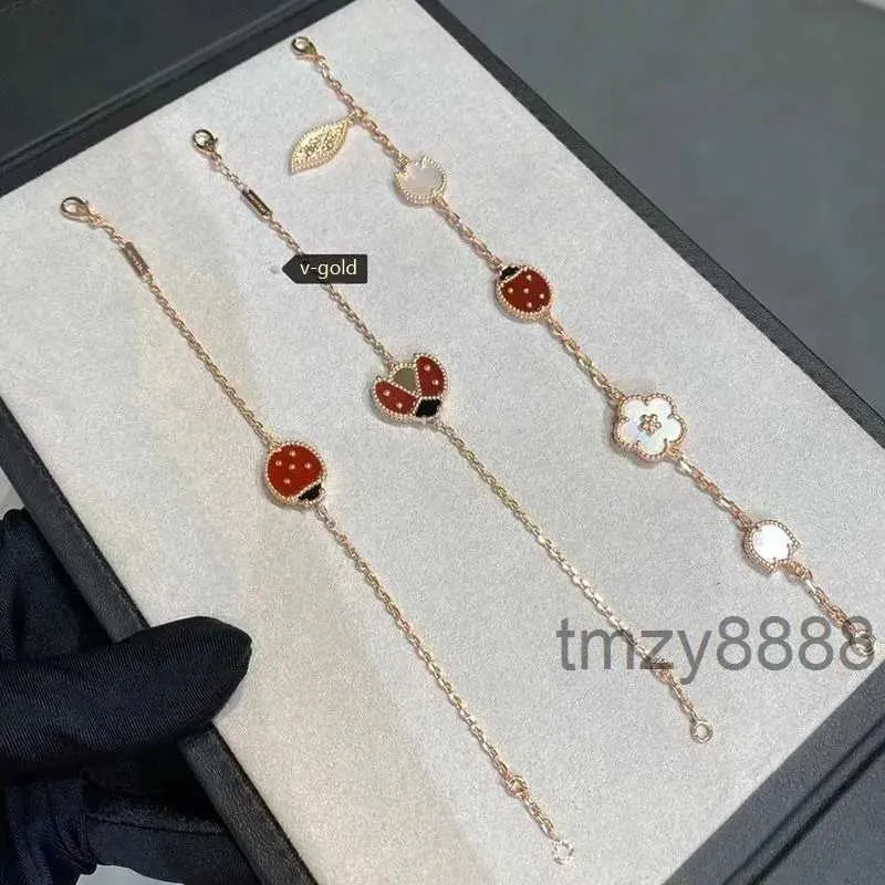 100% Silver Red Love Charm Bracelets Women Designer 4/four-leaf-clover Rose Gold Ladybug Cherry 5 Motifs Heart Bracelet Luxury Jewelry Luck for Girls 9M60