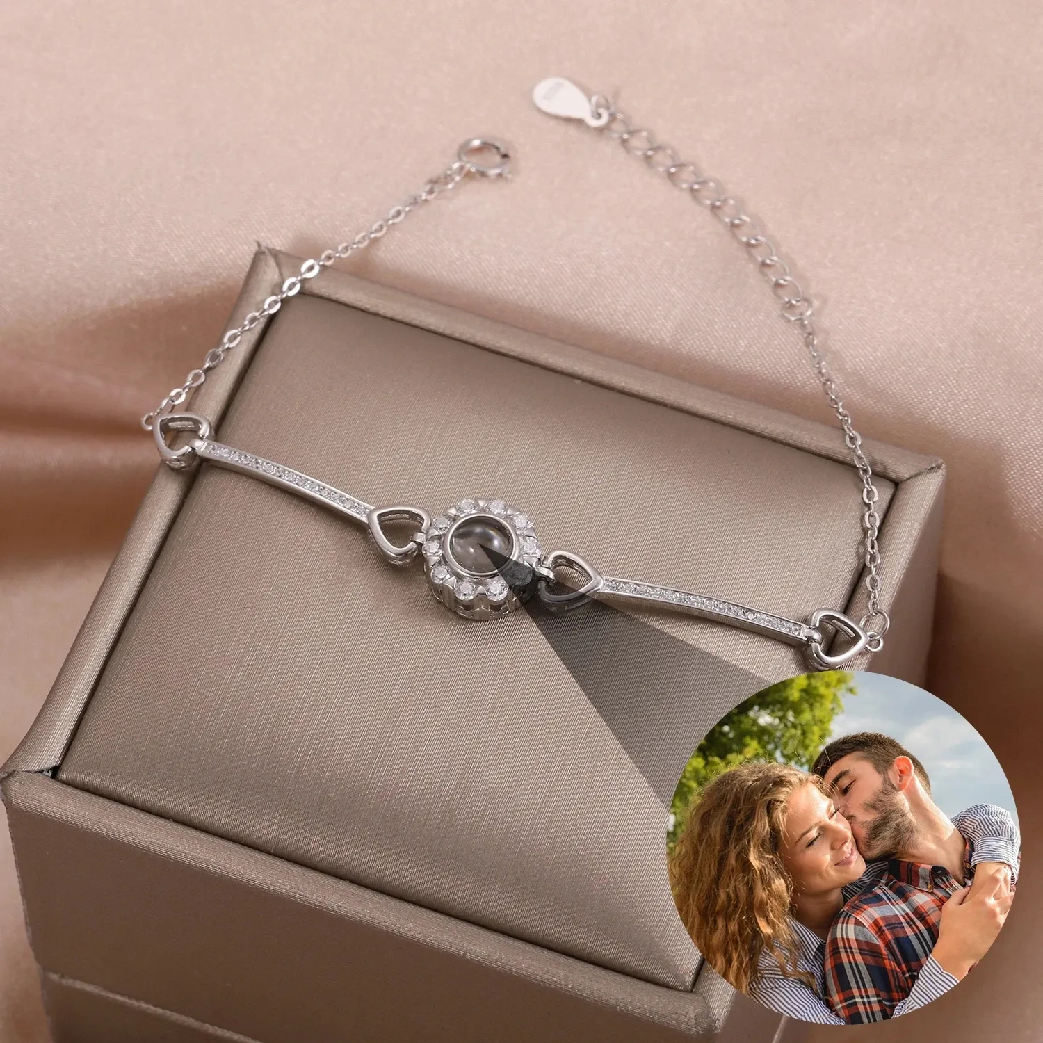 Bracelets personnalisés 925 Sterling Silver Projection Photo Bracelet Cercle Pendant Pending Photo Bracelets Birthday Gift For Girlfriend