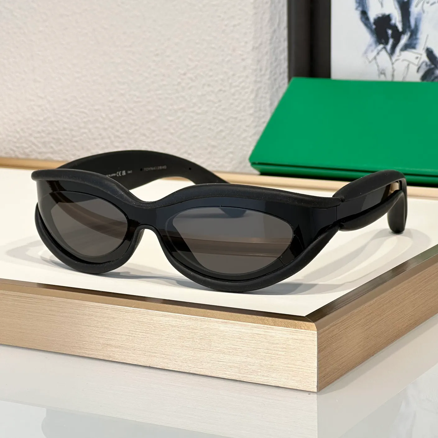 Модные солнцезащитные очки для мужчин и женщин, лето 1211, специальный дизайнерский стильный стиль High Street, анти-ультрафиолетовая ретро-пластинка CR39, овальные ацетатные очки в полной оправе, случайная коробка
