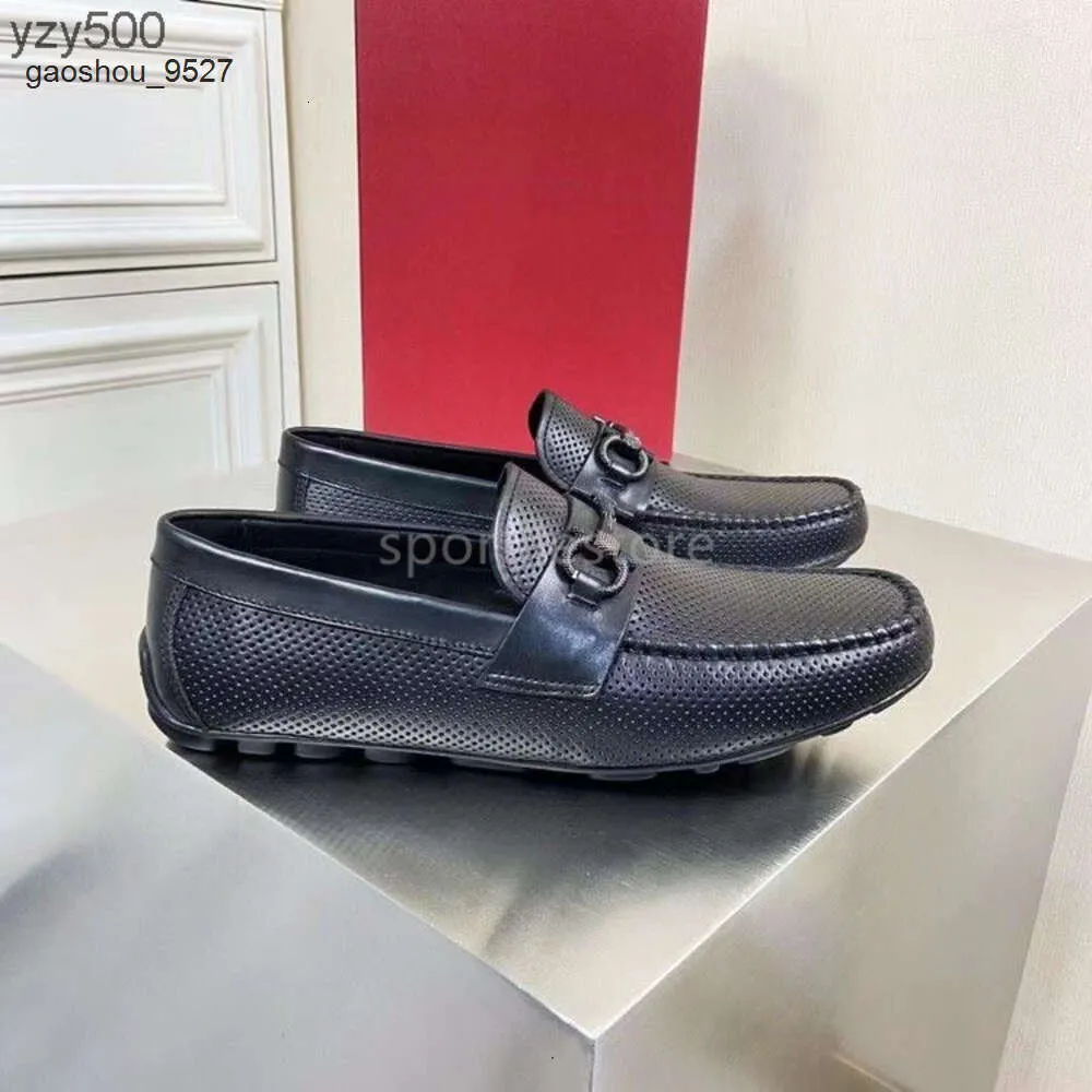 Herren Leder Schwarz Feragamo Loafers Masculino Kleid Echte Elegante Schuhe Anzug Designer Männer Casual Büro Formelle Kleidung Schuh OHDV KIPO