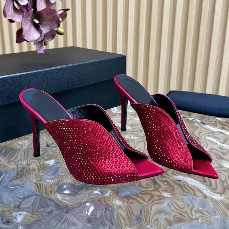 10cm diamant mules célèbres sandales de sandales de sandales sableuses chaussures de marque Femme Femme Summer Peep Toes Pantal